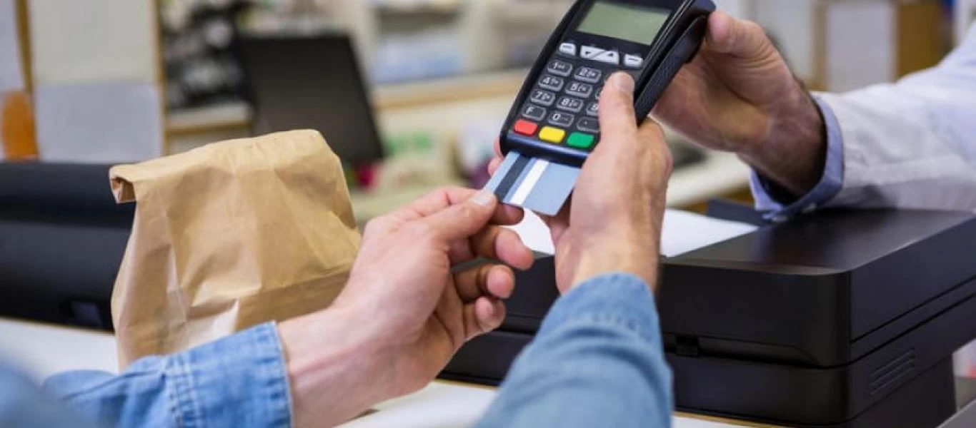 Αυτές είναι οι αποδείξεις που φέρνουν έξτρα έκπτωση φόρου έως 2.200 ευρώ (βίντεο)